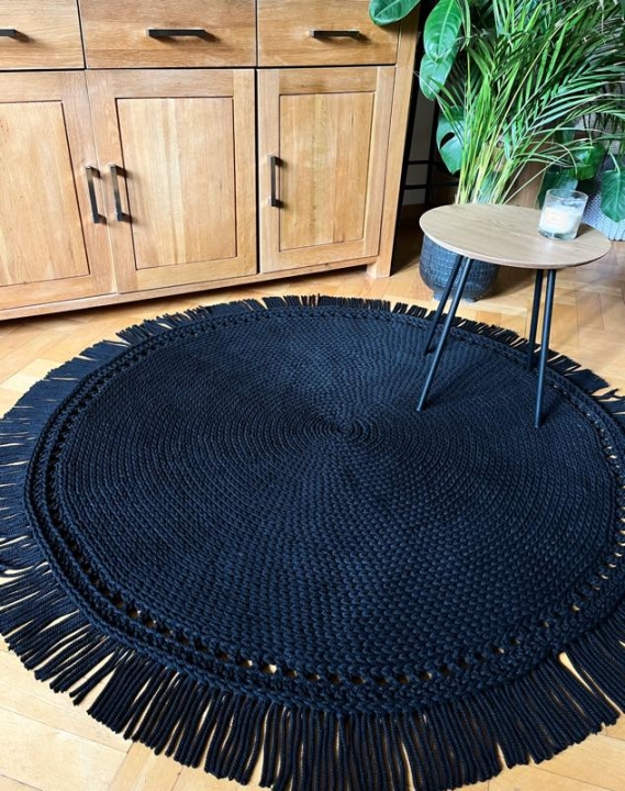Okrągły dywan w stylu Boho z frędzlami 110cm