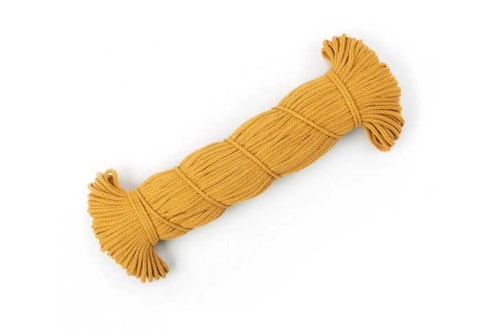 sznurek-musztarda ciepła 270.jpg