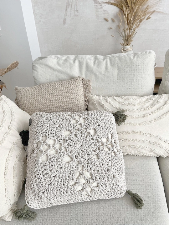 Dekoracyjna poduszka BohoHome Decor Beige